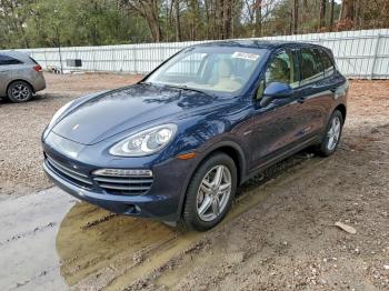  Salvage Porsche Cayenne