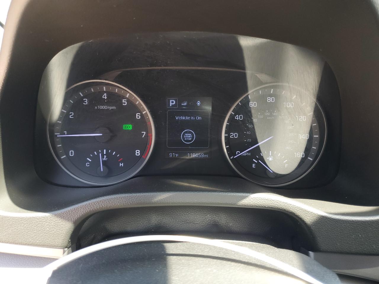 Hyundai ELANTRA Sel Image 4