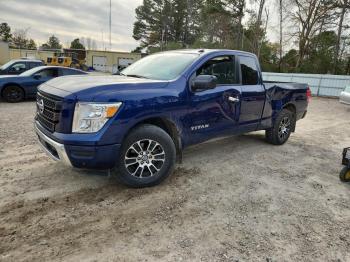  Salvage Nissan Titan