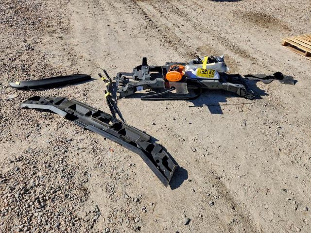 Chevrolet Express Image 13