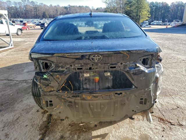 Toyota Corolla Le Image 9