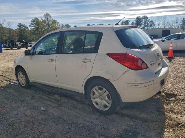 Nissan Versa S Image 11