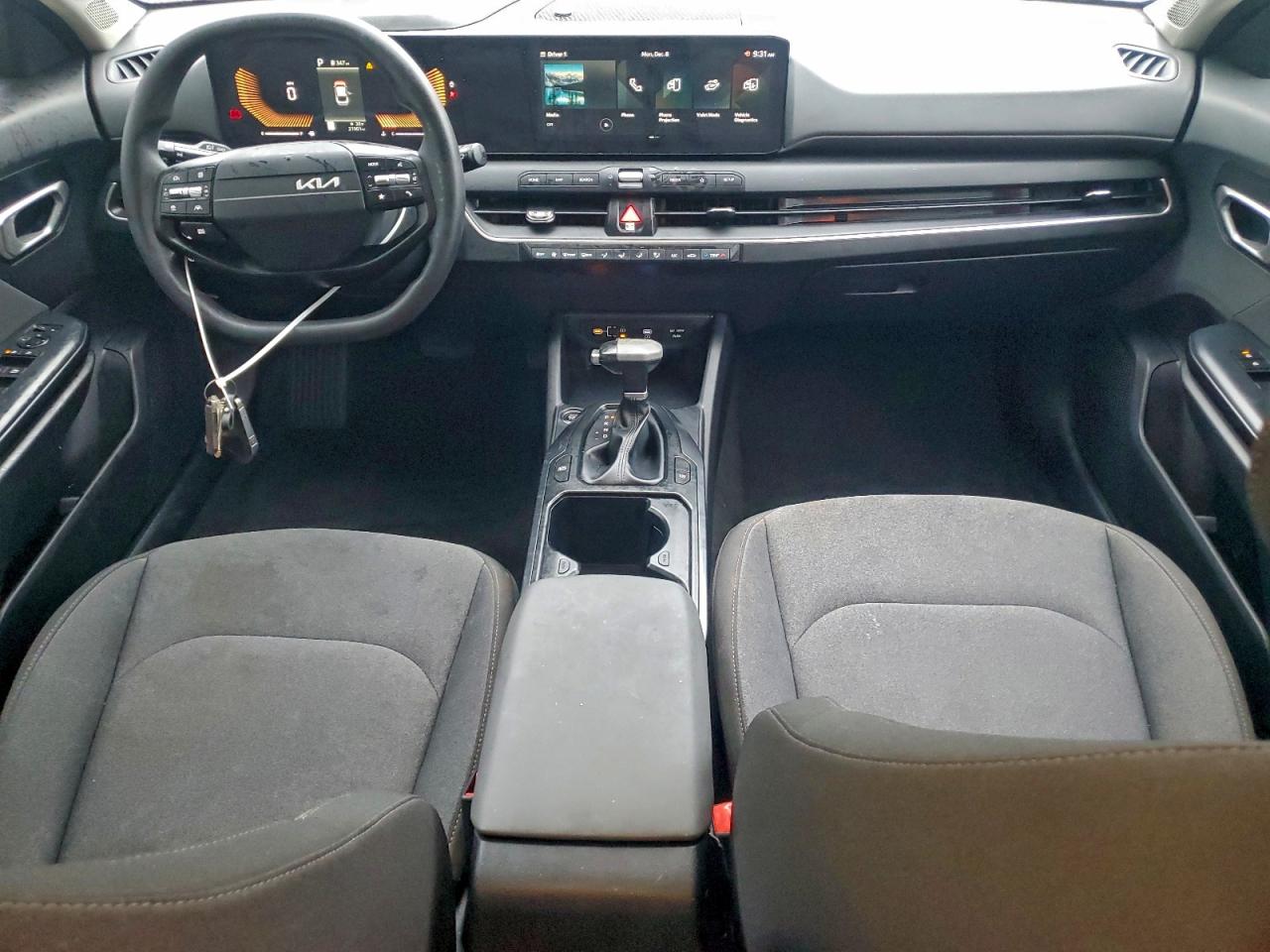 Kia K4 Lx Lx Image 12