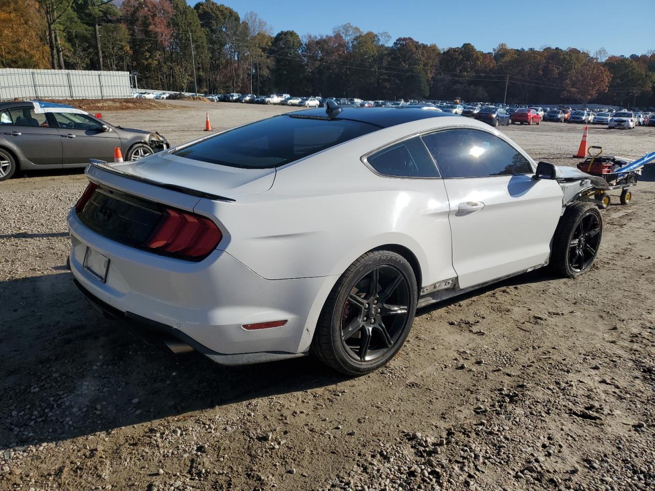 Ford Mustang Gt Image 7