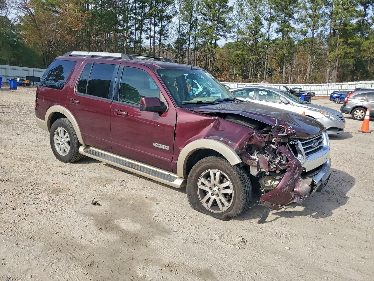 Ford Explorer Eddie Bauer Image 7