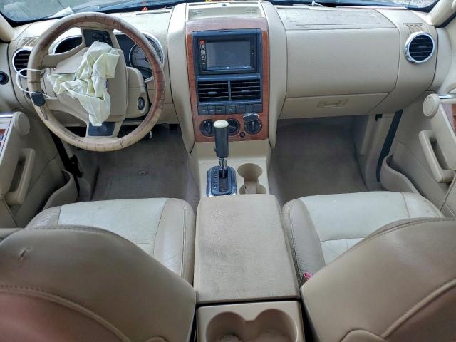 Ford Explorer Eddie Bauer Image 6