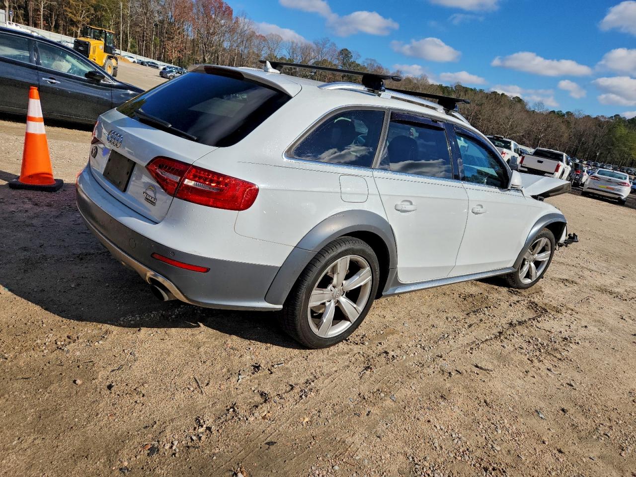 Audi A4 Premium Plus Image 4