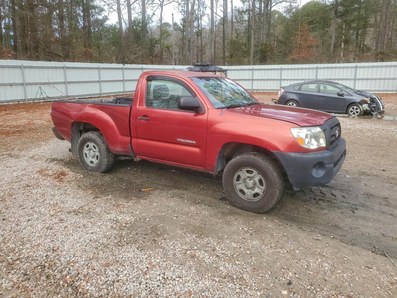 Toyota Tacoma Image 10