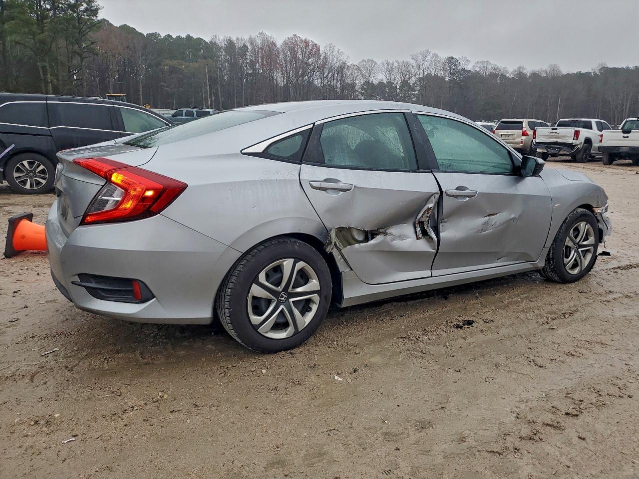 Honda Civic Lx Image 6