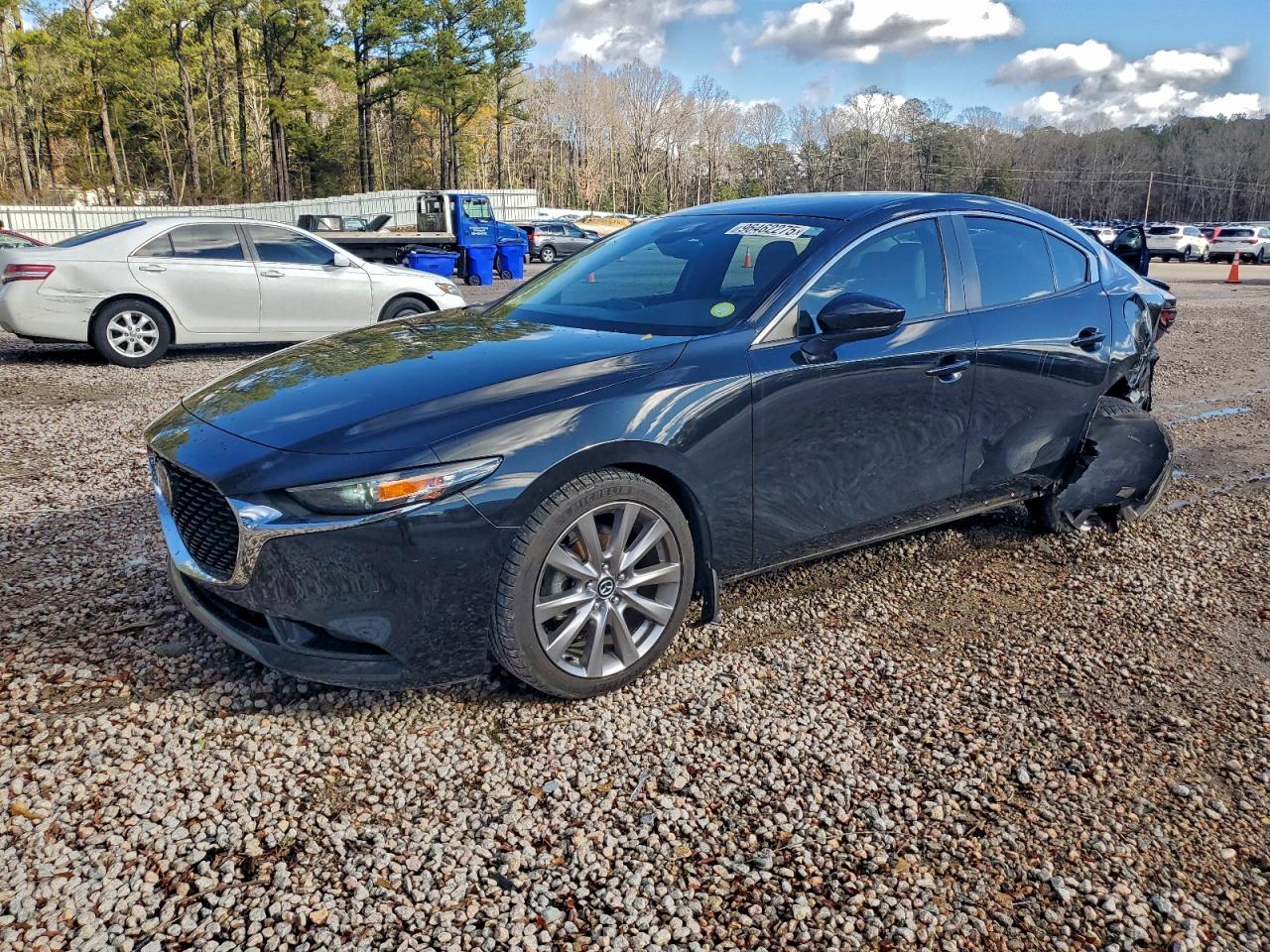 Mazda 3 Preferred Image 1