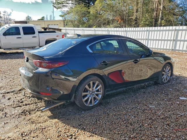 Mazda 3 Preferred Image 8