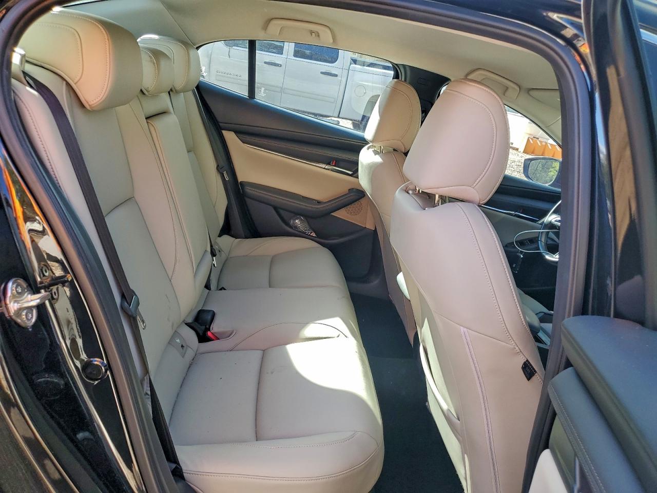 Mazda 3 Preferred Image 11