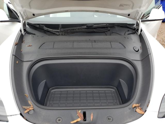 Tesla Model Y Image 2