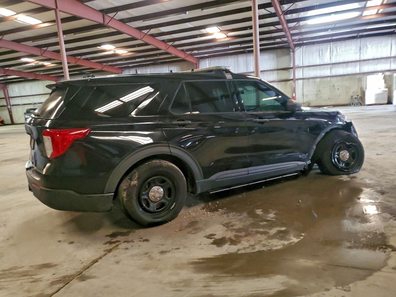 Ford Explorer Police Interceptor Image 2