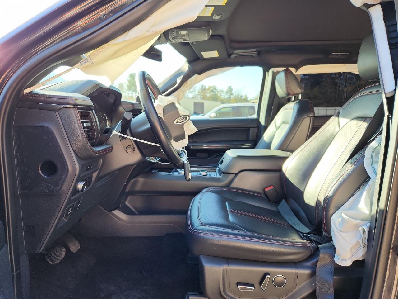 Ford Expedition Limited Image 8