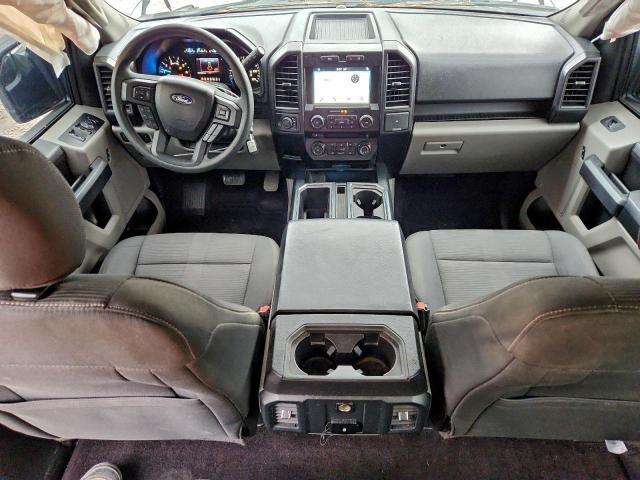 Ford F-150 Supercrew Image 10