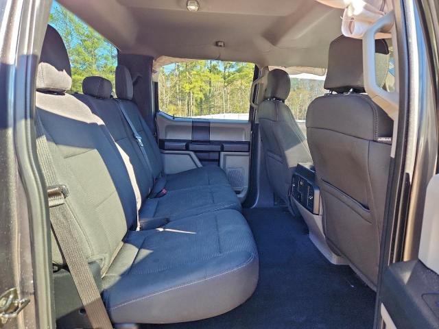 Ford F-150 Supercrew Image 9