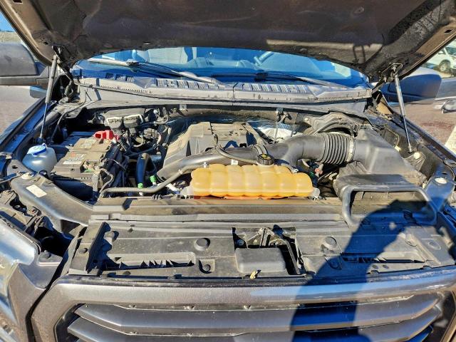 Ford F-150 Supercrew Image 12