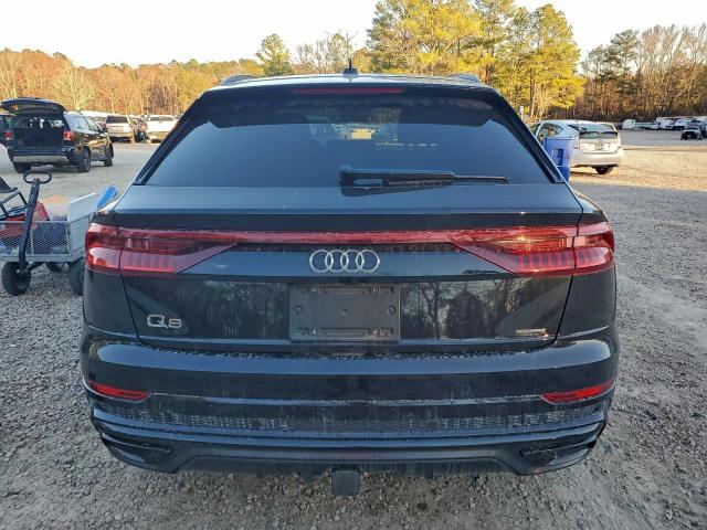 Audi Q8 Premium Plus S-line Image 4