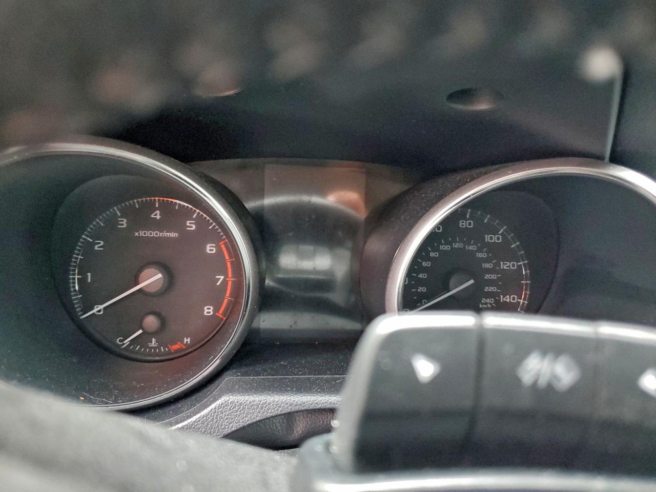 Subaru Outback 2.5i Limited Image 2