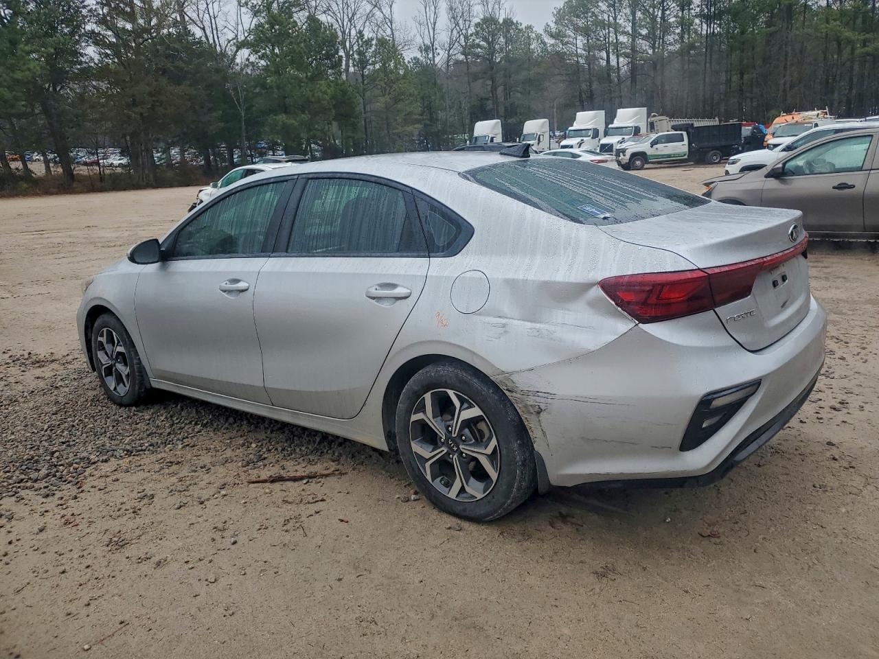 Kia Forte Fe Image 5