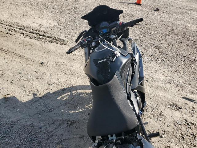 Kawasaki Ex E Image 2