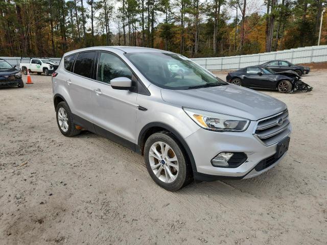 Ford Escape Se Image 3