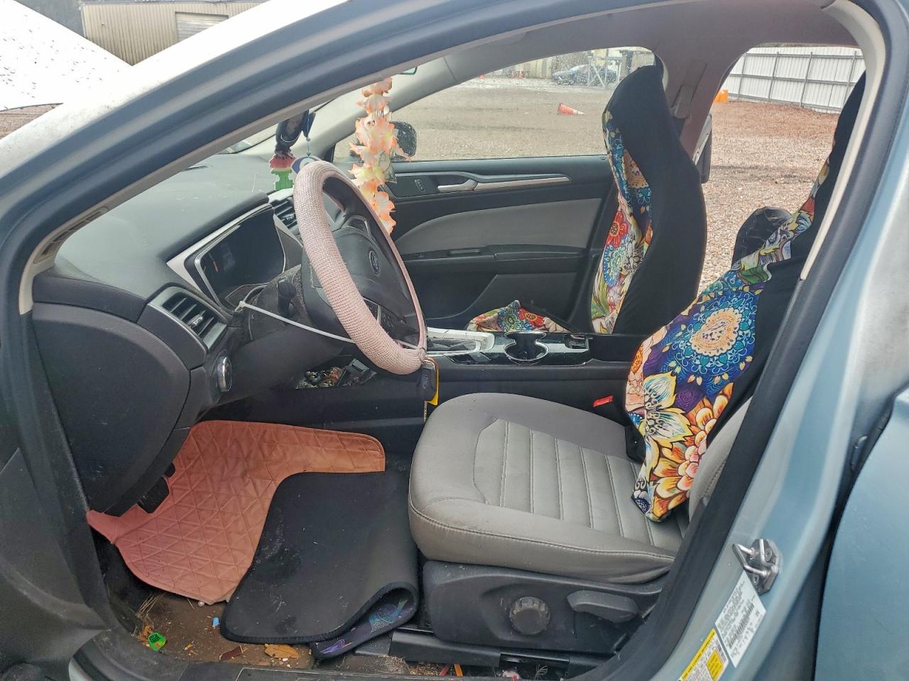 Ford Fusion S Hybrid Image 12