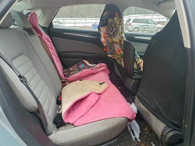 Ford Fusion S Hybrid Image 10