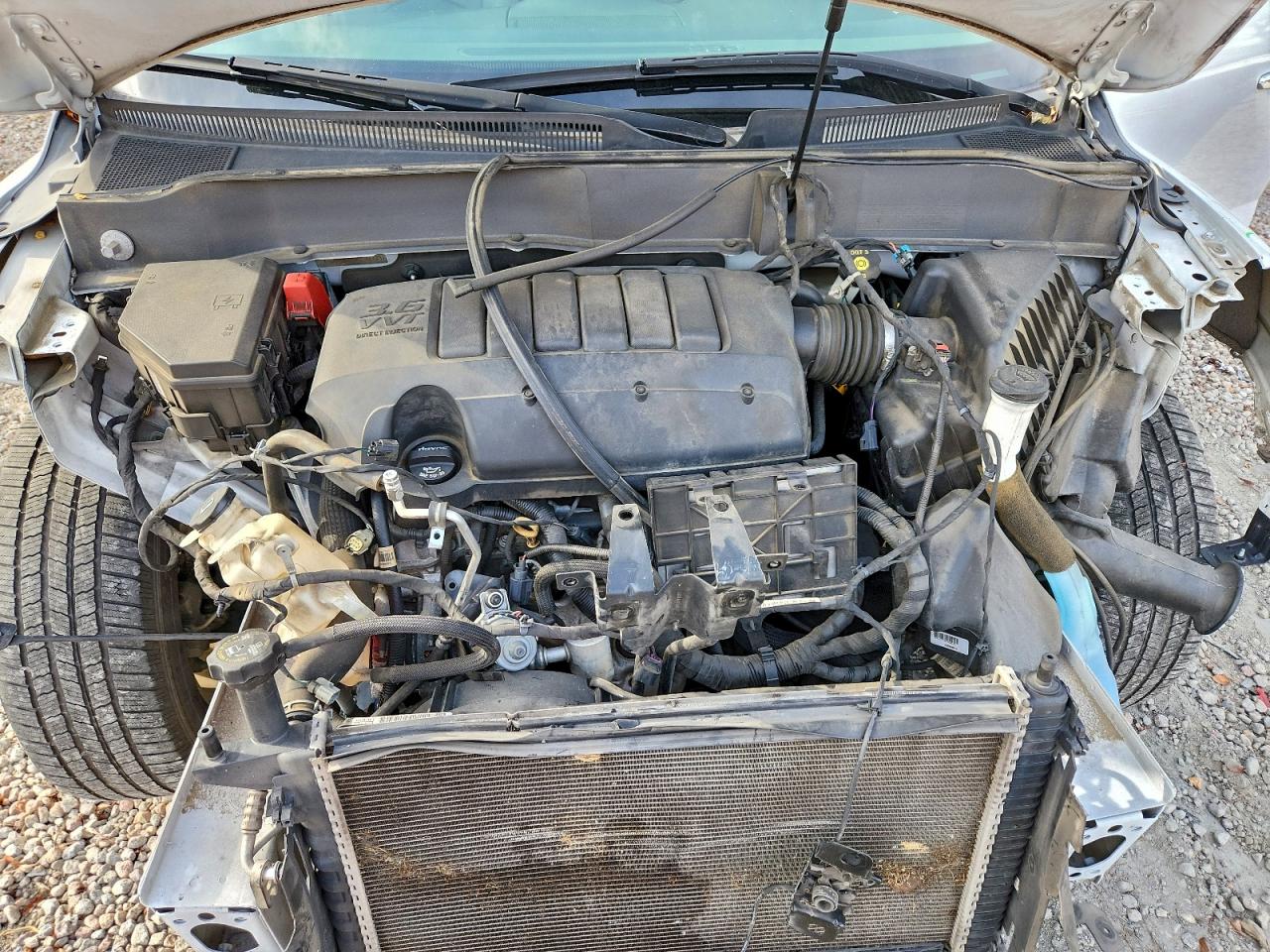 Buick Enclave Image 13