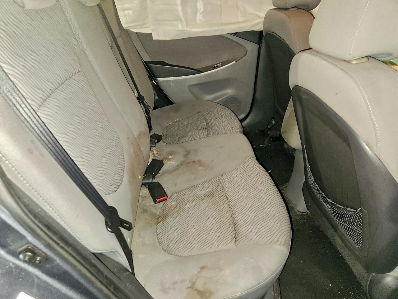 Hyundai ACCENT Gls Image 7