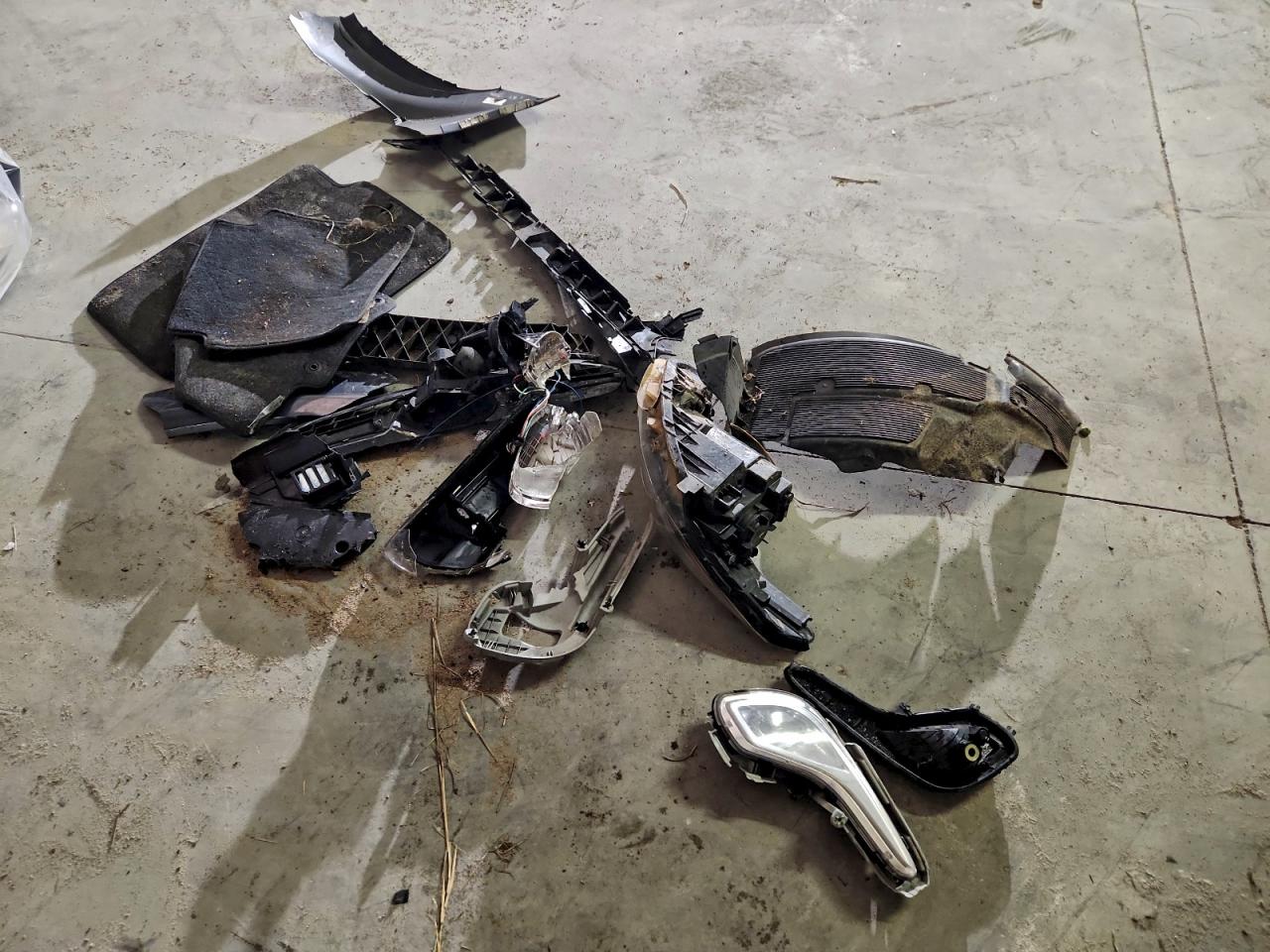 Hyundai ACCENT Gls Image 11