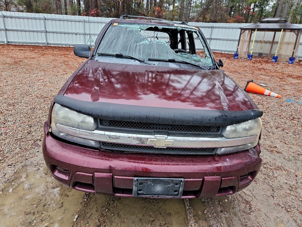 Chevrolet Trailblazer Ls Image 11