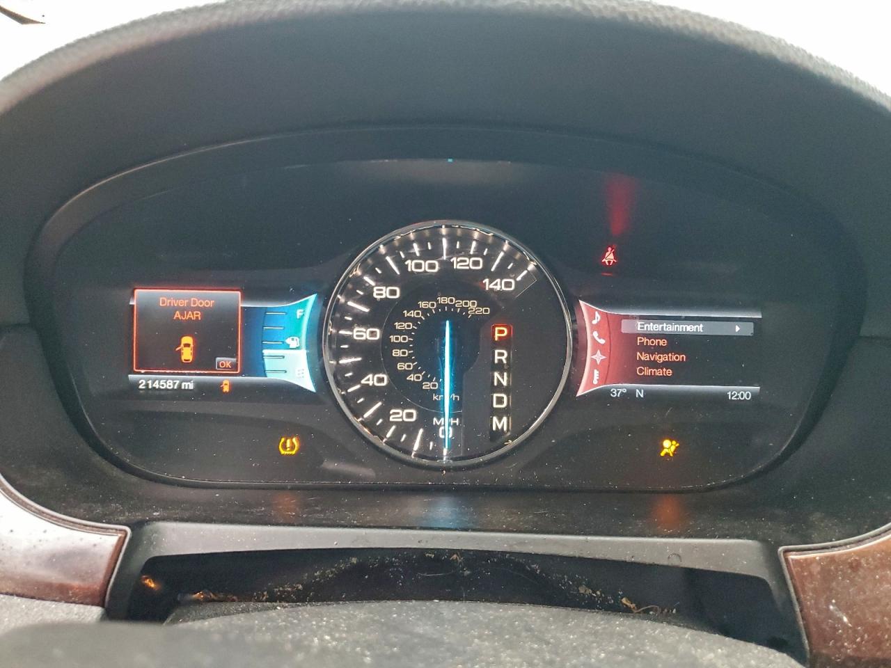 Ford Edge Limited Image 12