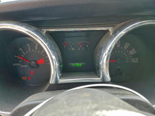 Ford Mustang Image 8