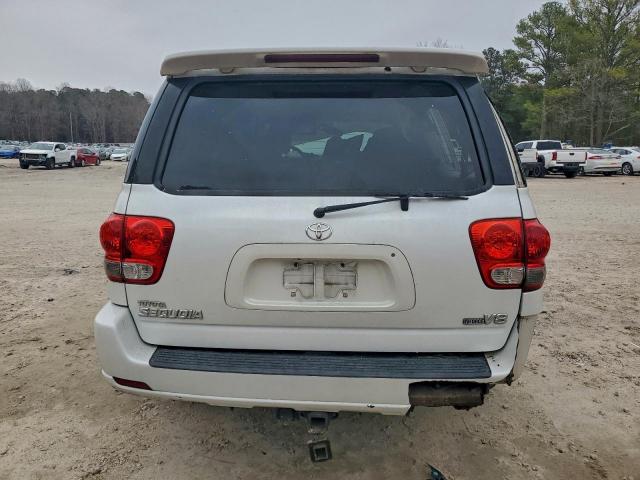 Toyota Sequoia Limited Image 6