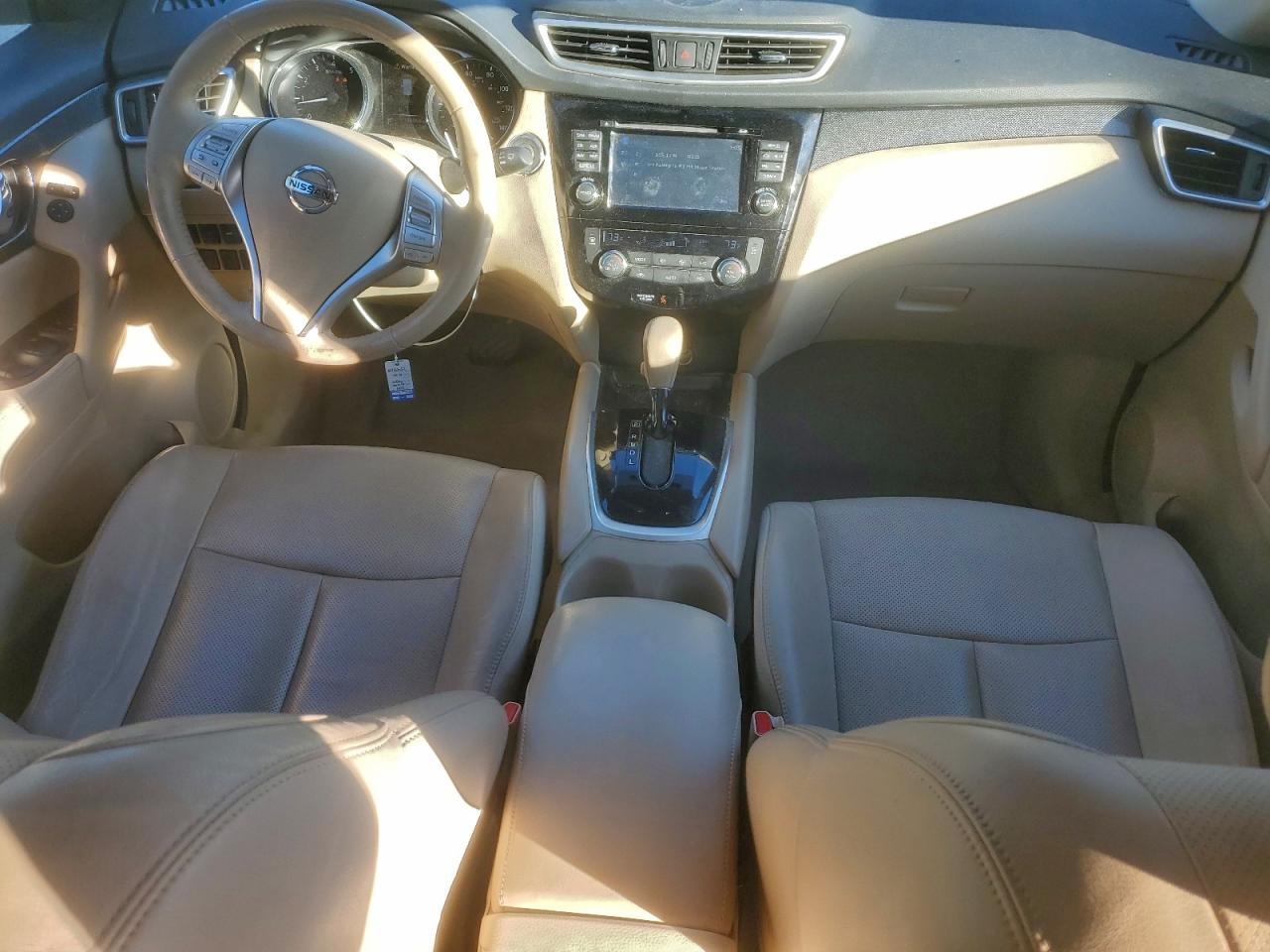 Nissan Rogue S Image 4