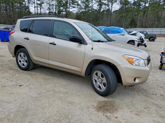 Toyota RAV4 Image 11