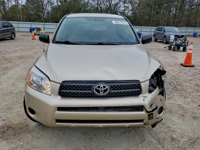 Toyota RAV4 Image 3