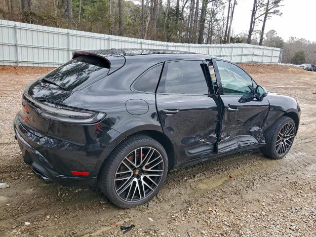 Porsche Macan S Image 3