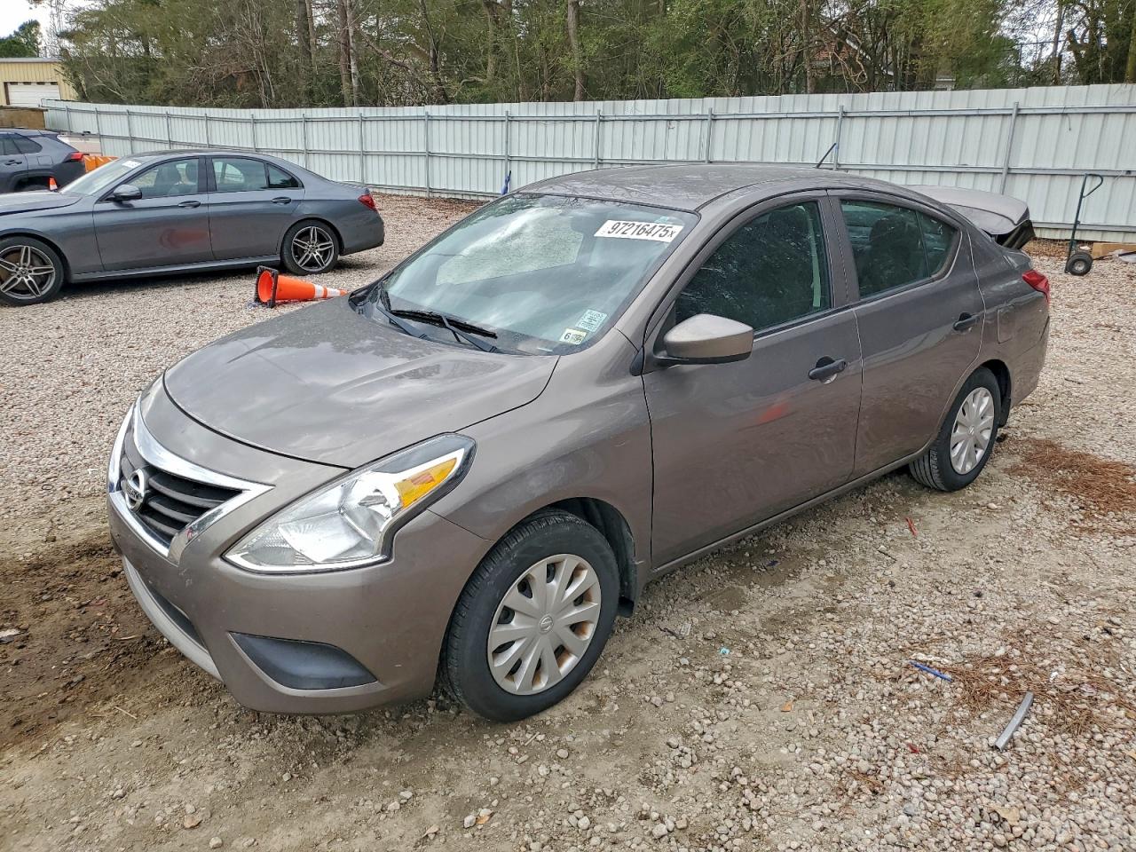 Nissan Versa S Image 1