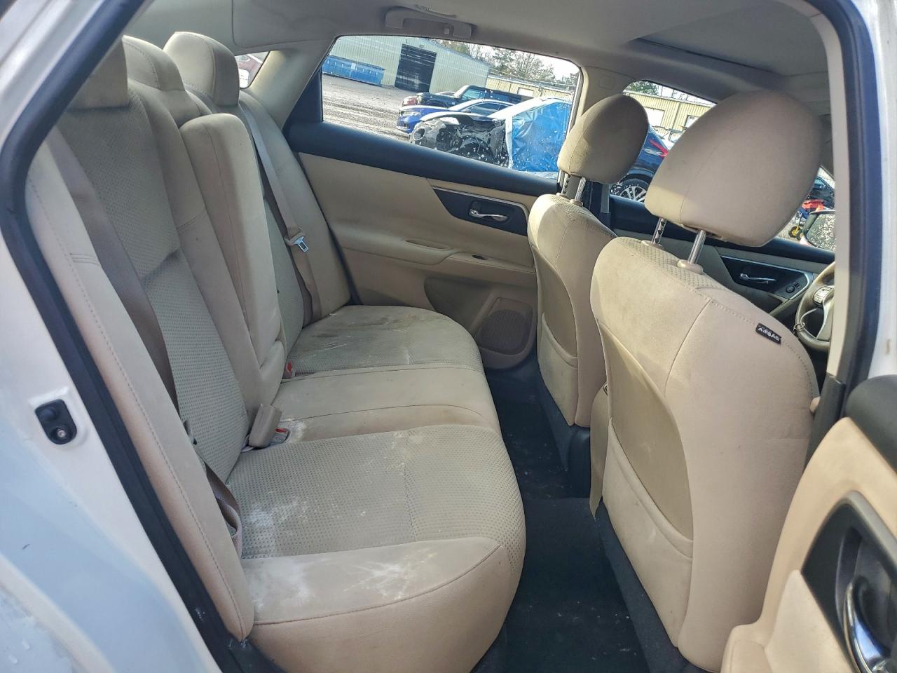 Nissan Altima 2.5 Image 7