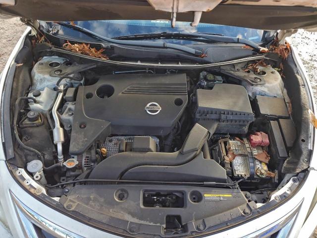 Nissan Altima 2.5 Image 6