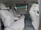Toyota Sienna Le Image 13