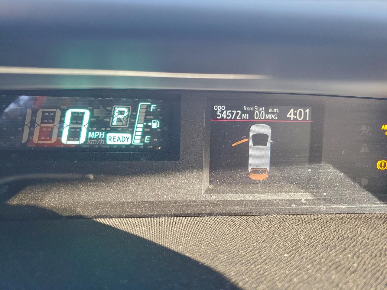 Toyota Prius Image 11