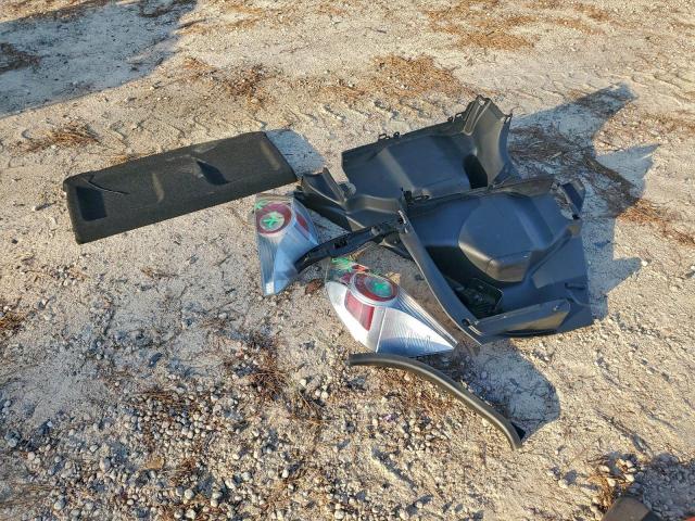 Toyota Prius Image 8