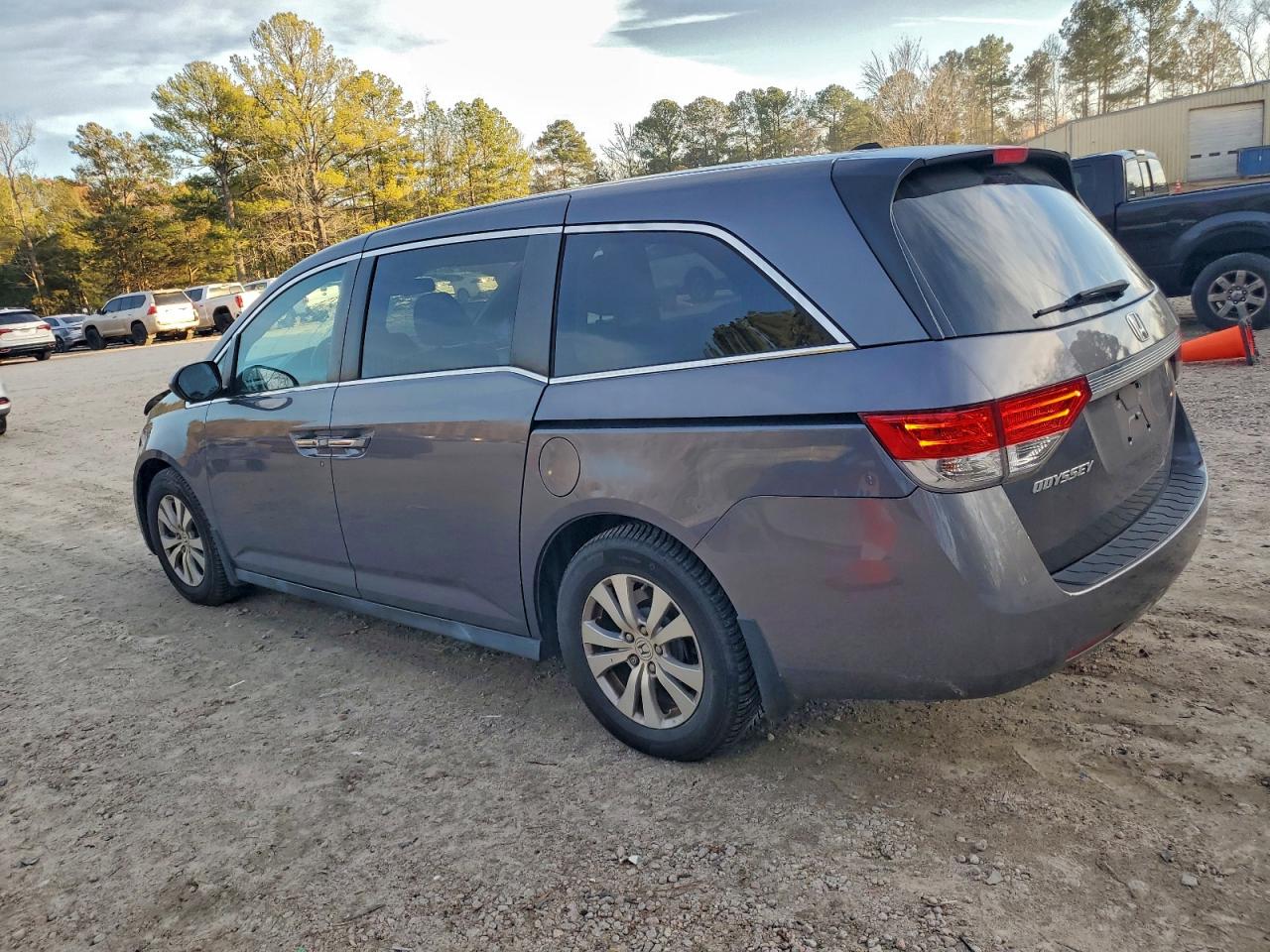 Honda Odyssey Exl Image 2