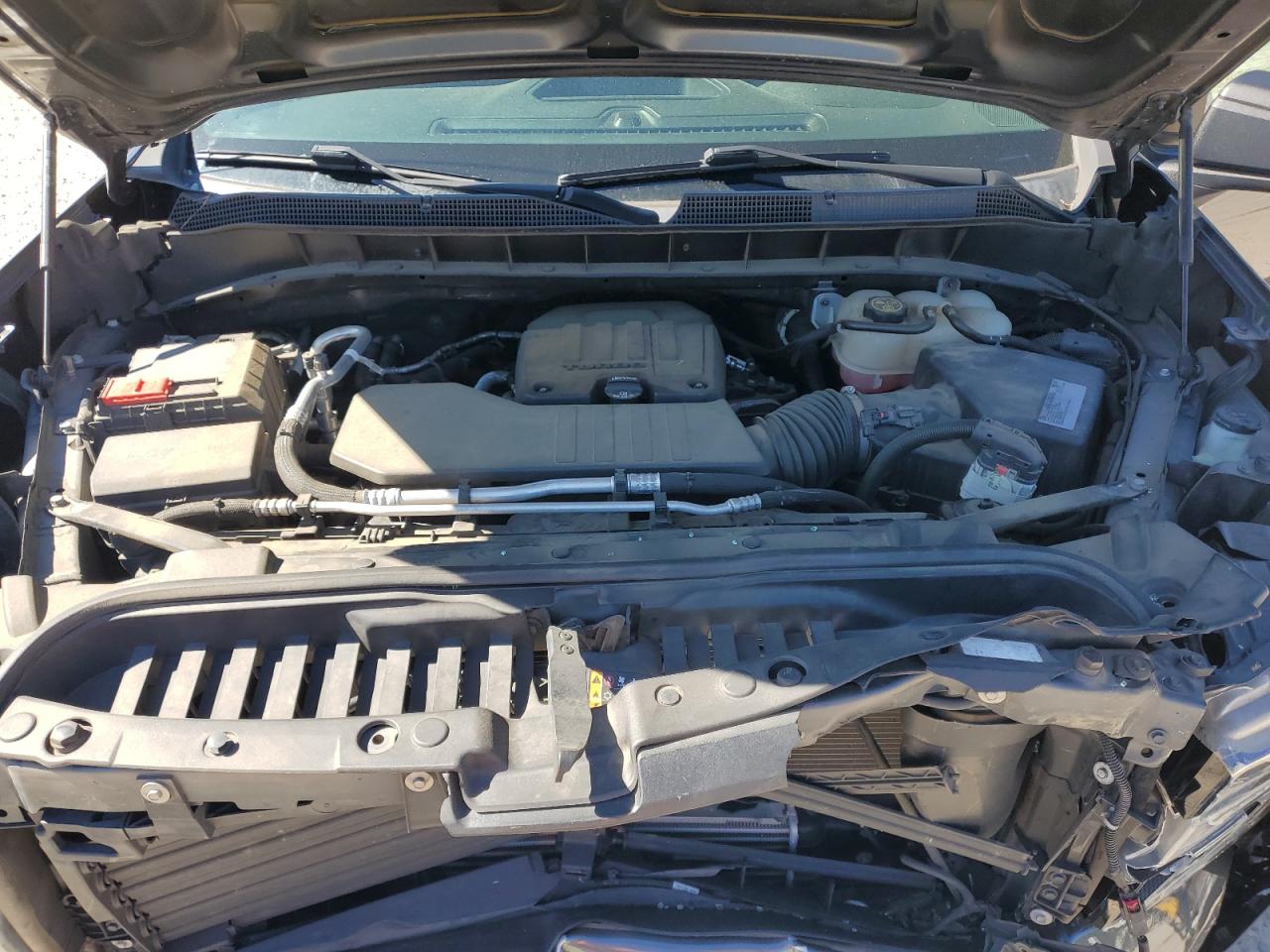 Chevrolet Silverado K1500 Custom Image 13