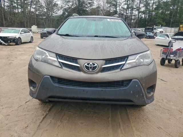 Toyota RAV4 Le Image 3