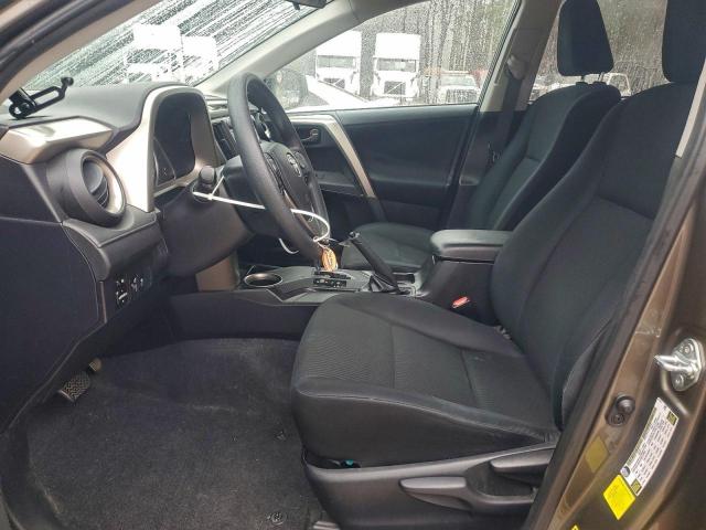 Toyota RAV4 Le Image 7